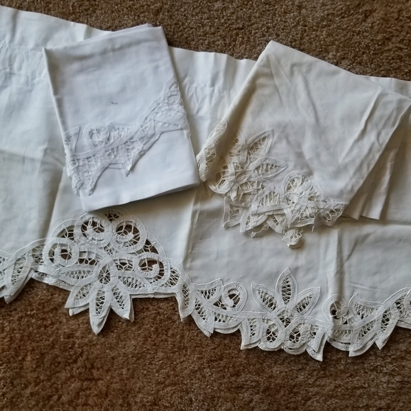 Set of 3 Vintage 100% Cotton Lace Trim Valances